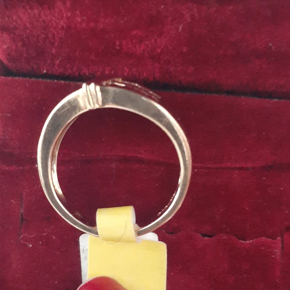 14K YELLOW GOLD RUBY N DIAMOND RING